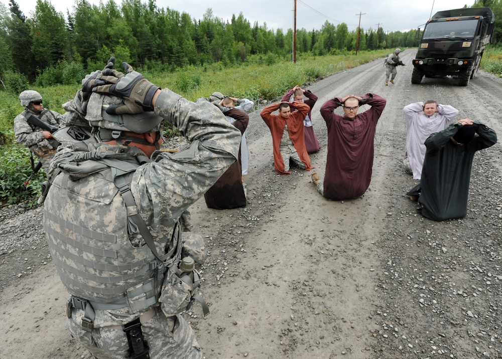 56th Engineer Company (Vertical) convoy exercise