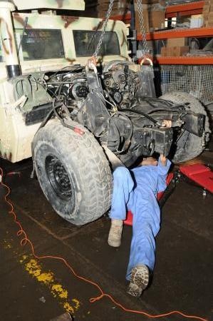 Iraqi soldiers take life by the wheels