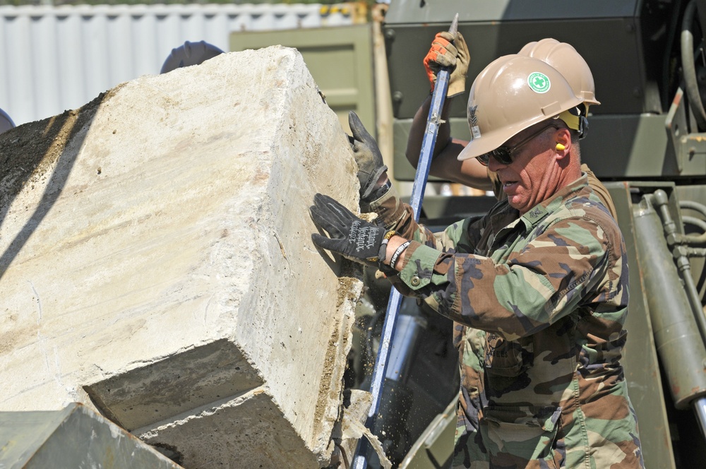 Seabees in JTF Guantanamo