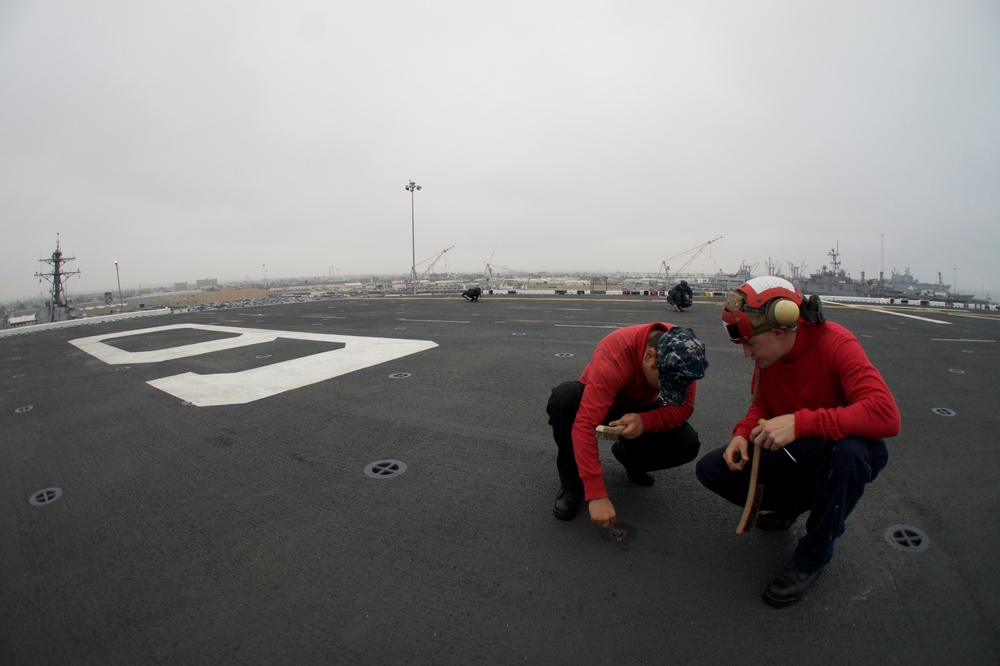 USS Bonhomme Richard