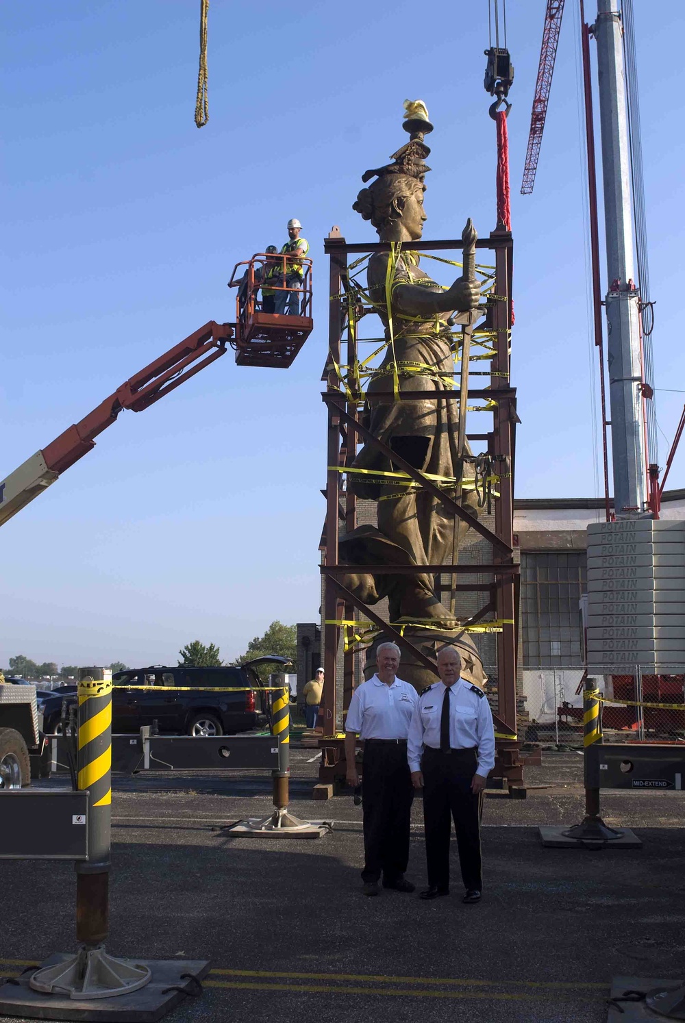 Historic Indianapolis war memorial statue returned after restorations