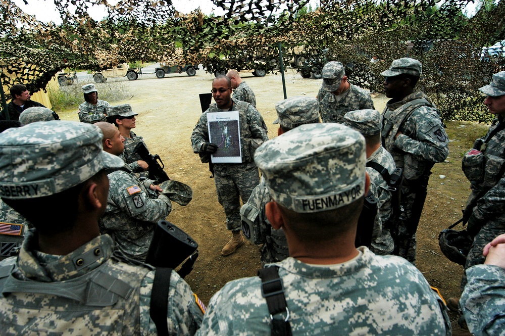 98th Maintenance Company IED/VBIED lanes training