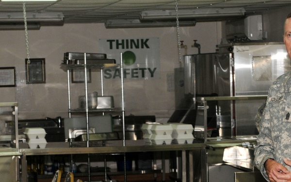 Third Army CSM visits troops in Bahrain