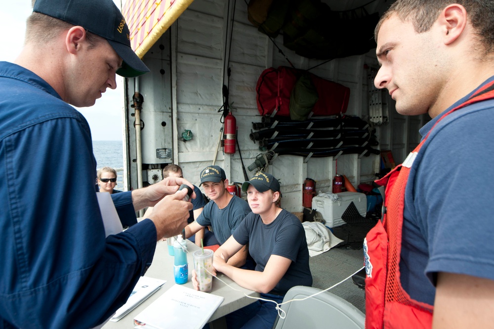 USCGC Forward crew conducts small boat university