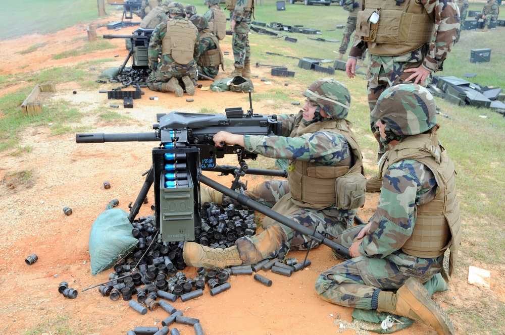 NMCB 11 at MK19 firing range