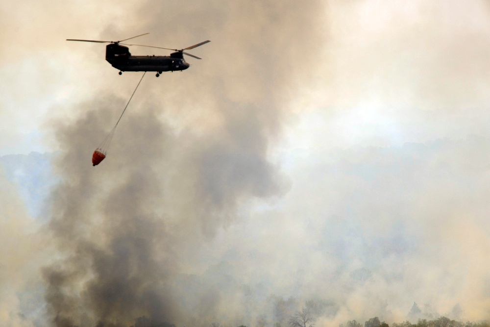 Texas National Guard helicopters battle Bastrop blaze