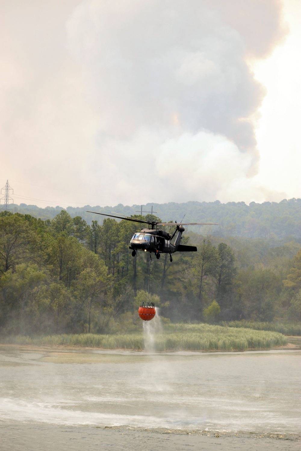 Texas National Guard helicopters battle Bastrop blaze