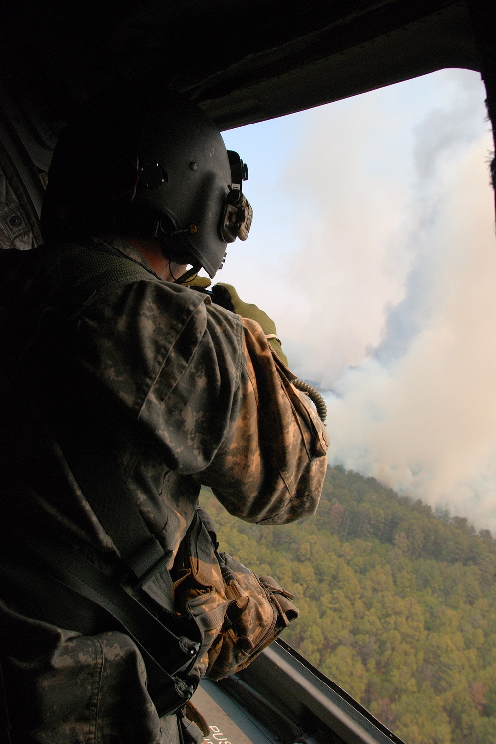 Texas National Guard helicopters battle Bastrop blaze