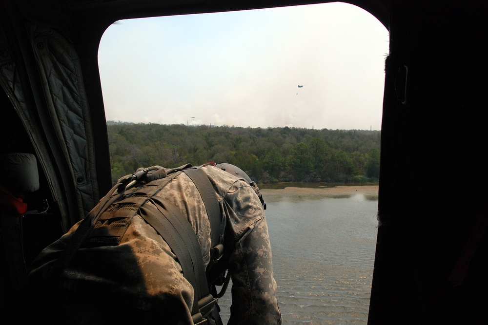 Texas National Guard helicopters battle Bastrop blaze