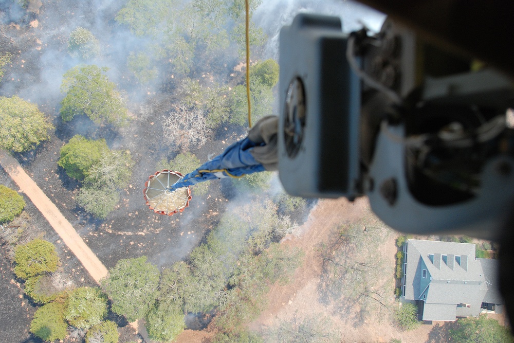 Texas National Guard helicopters battle Bastrop blaze