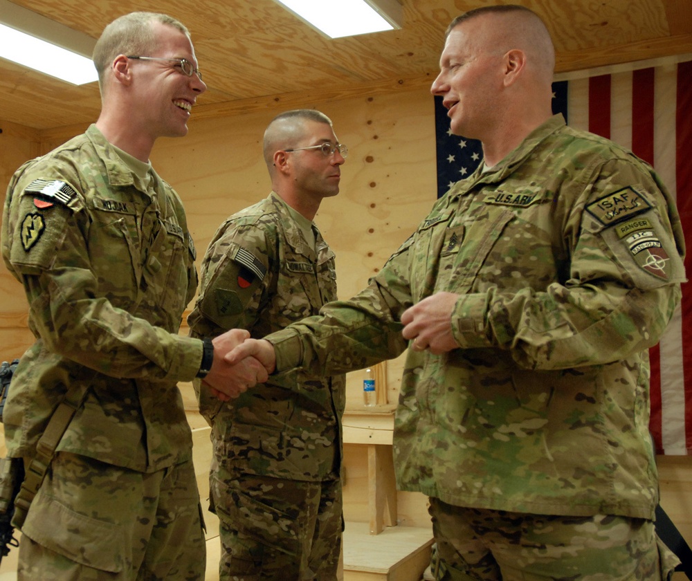 CSM Troxell visits BCT
