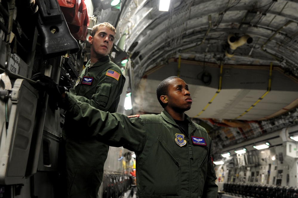 Joint off station trainer