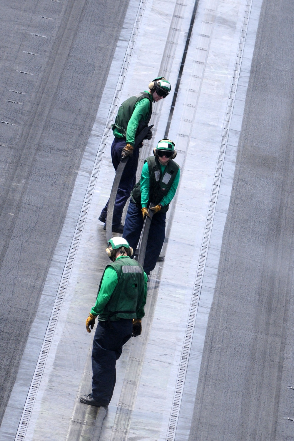 USS George H.W. Bush action