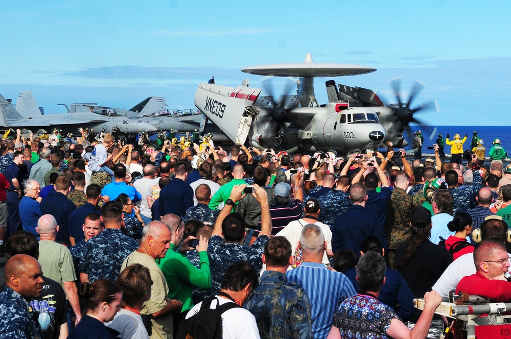 USS Ronald Reagan on tiger cruise