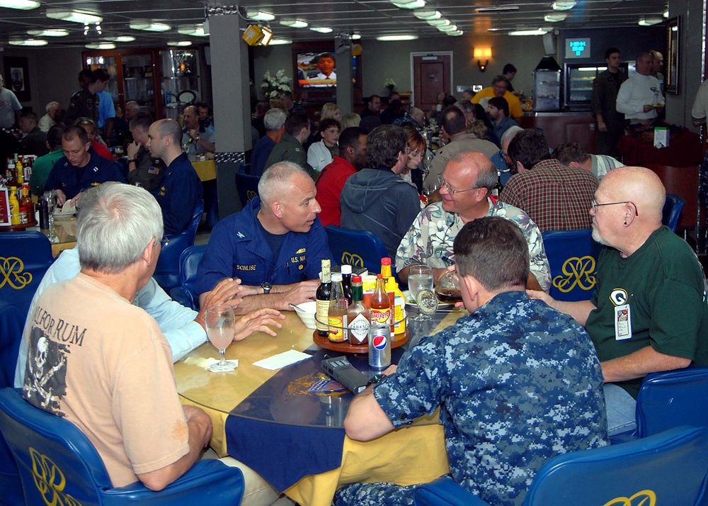 USS Ronald Reagan tiger cruise