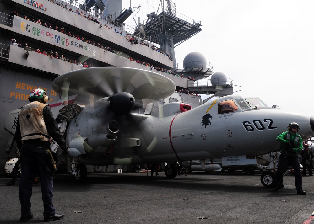 Fly off aboard USS Ronald Reagan