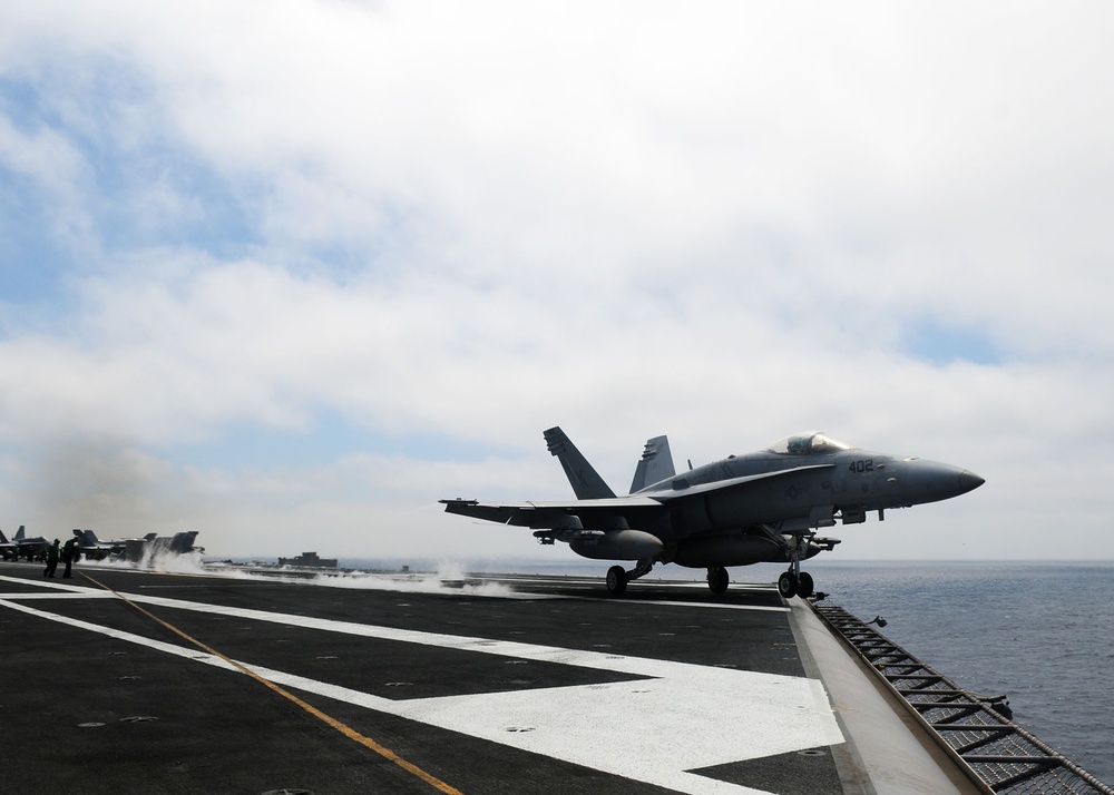 Fly off aboard USS Ronald Reagan