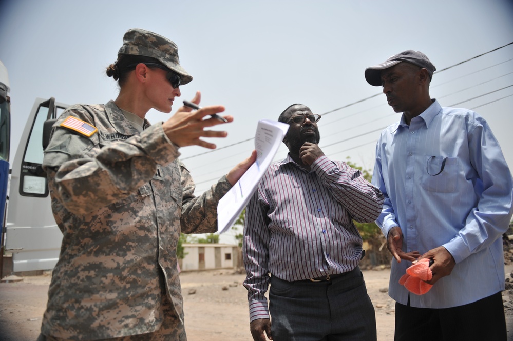 Students in southern Djibouti receive school furniture