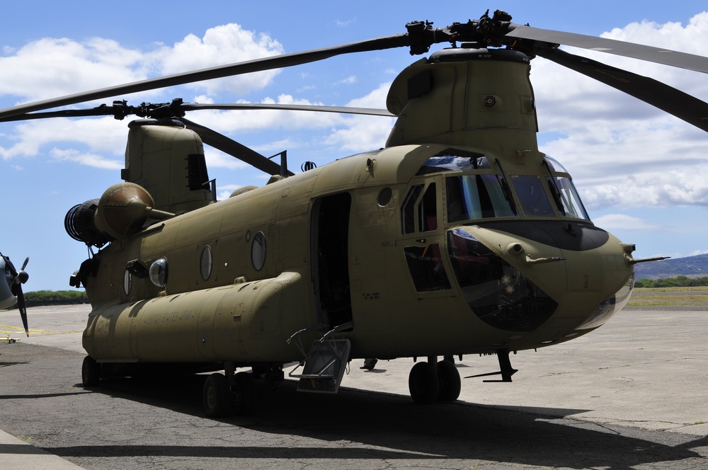 CH-47F arrives at Pacific Aviation Museum