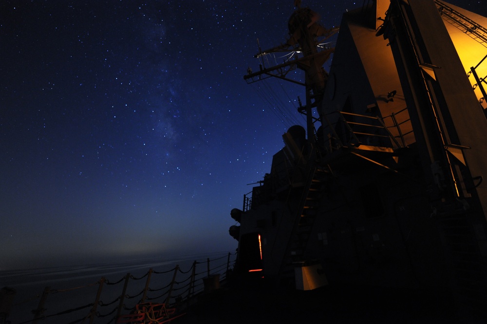 USS Truxtun in the Persian Gulf