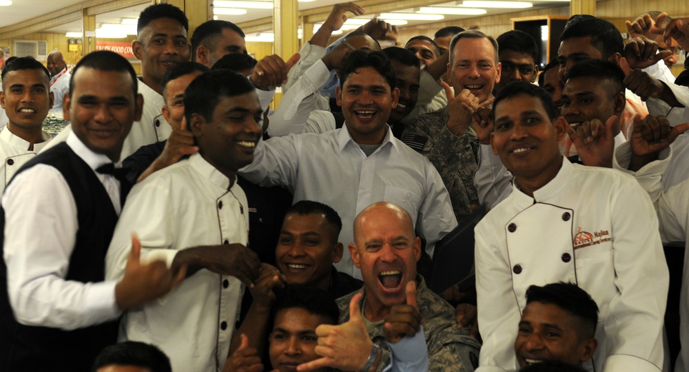 USD-C leaders honor DFAC staff’s hard work