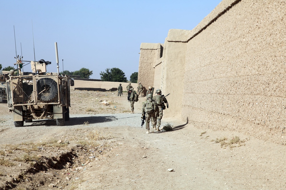 Dismounted patrol in Bande Sarde