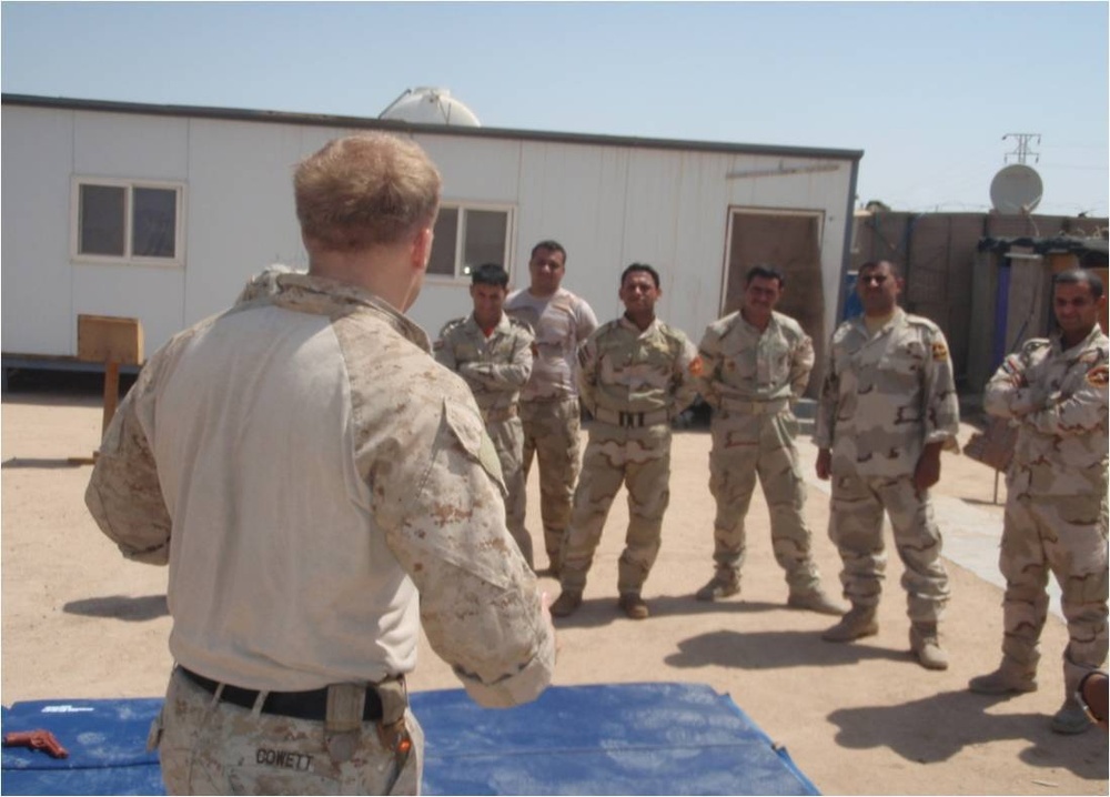U.S. Marines teach martial arts to Iraqi marines