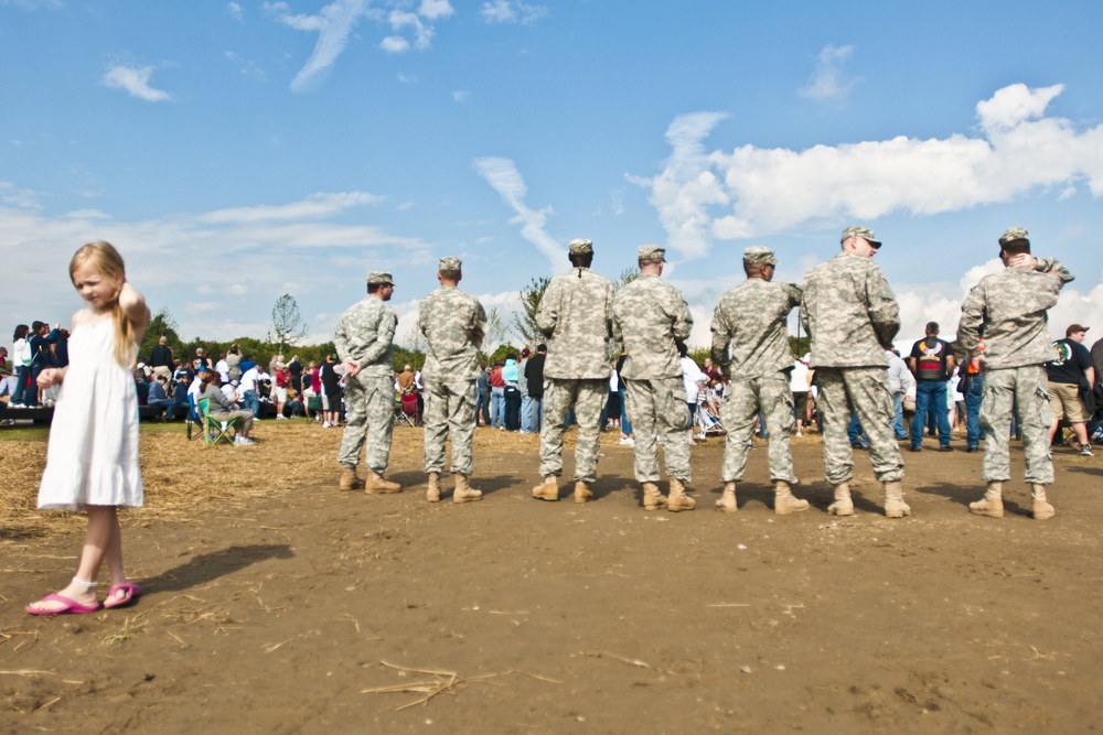 Communities, service members honor 10-year memorial in Shanksville