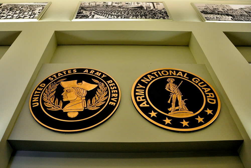 Reserve and National Guard inaugurate Armed Forces Reserve Center