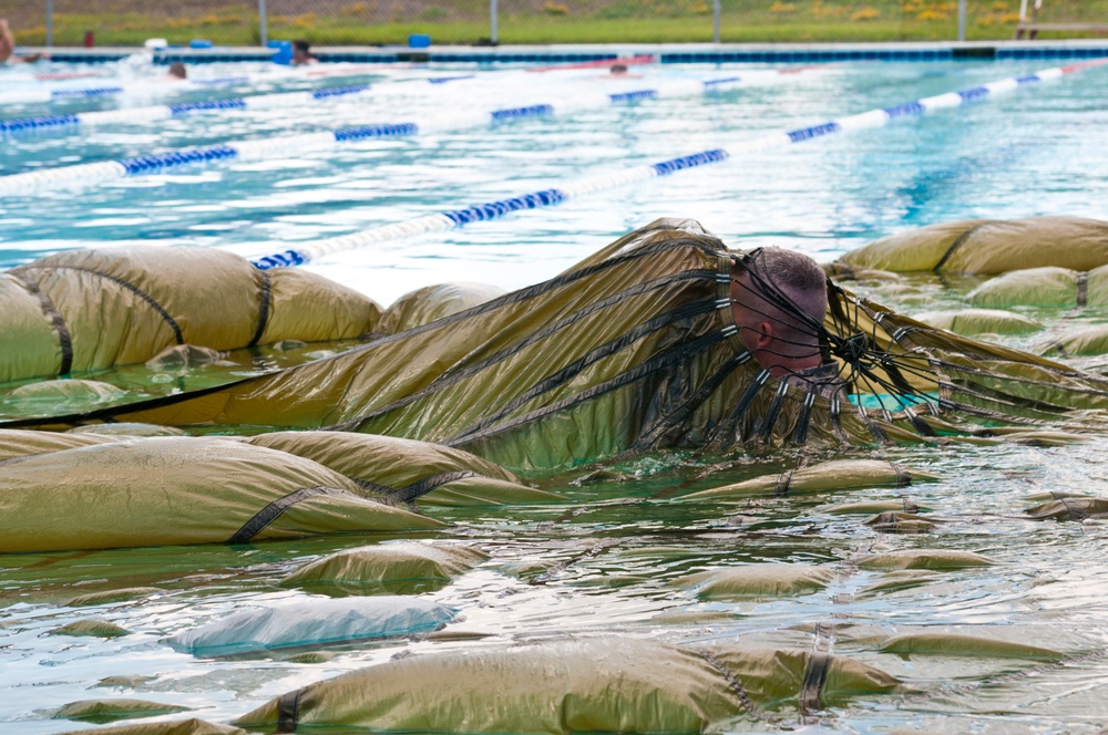 Soldiers make a splash with water survival training