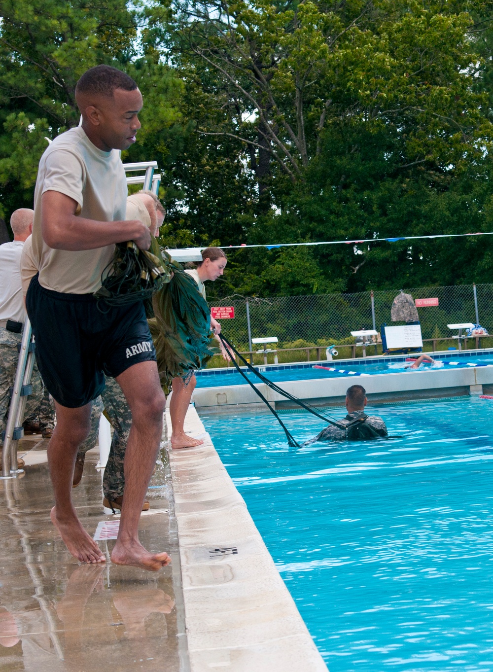 Soldiers make a splash with water survival training