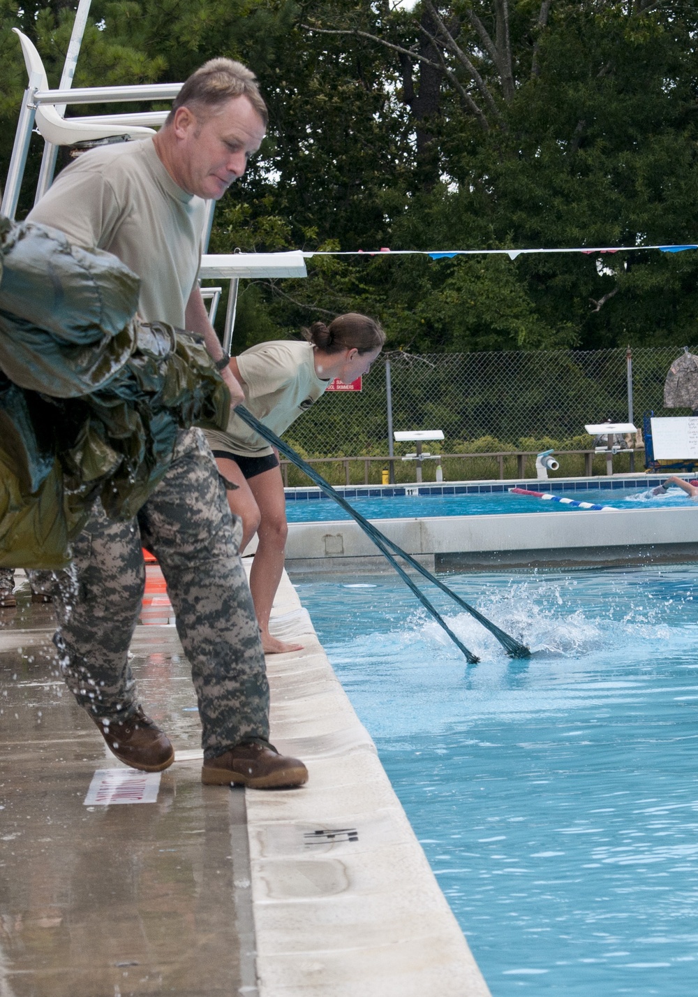 Soldiers make a splash with water survival training