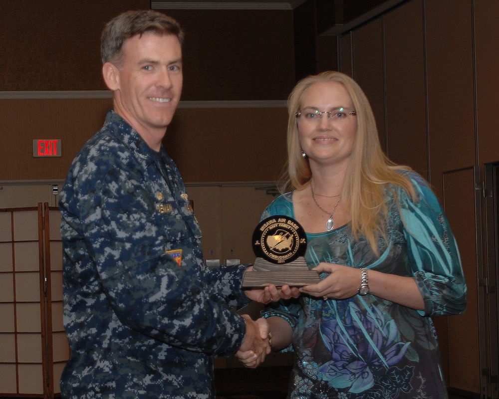 Navy Misawa honors command ombudsmen