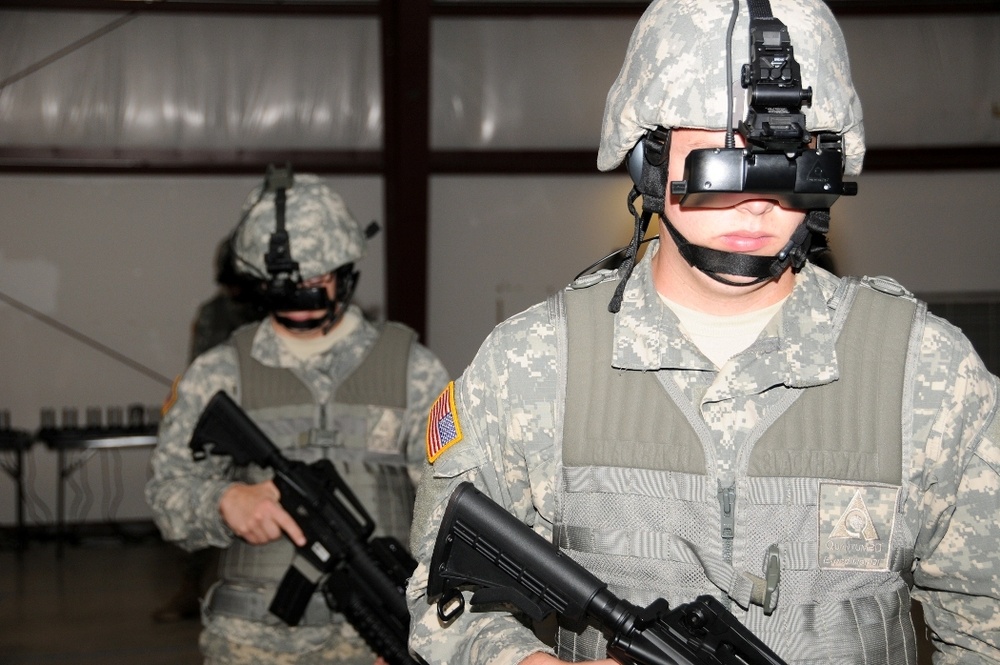 Indiana soldiers train in virtual environment during Bold Quest 2011