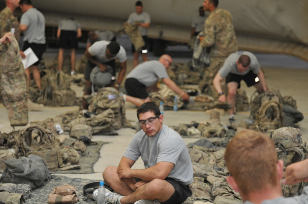 Vanguard soldiers compete 'round the clock in Best Raider Competition