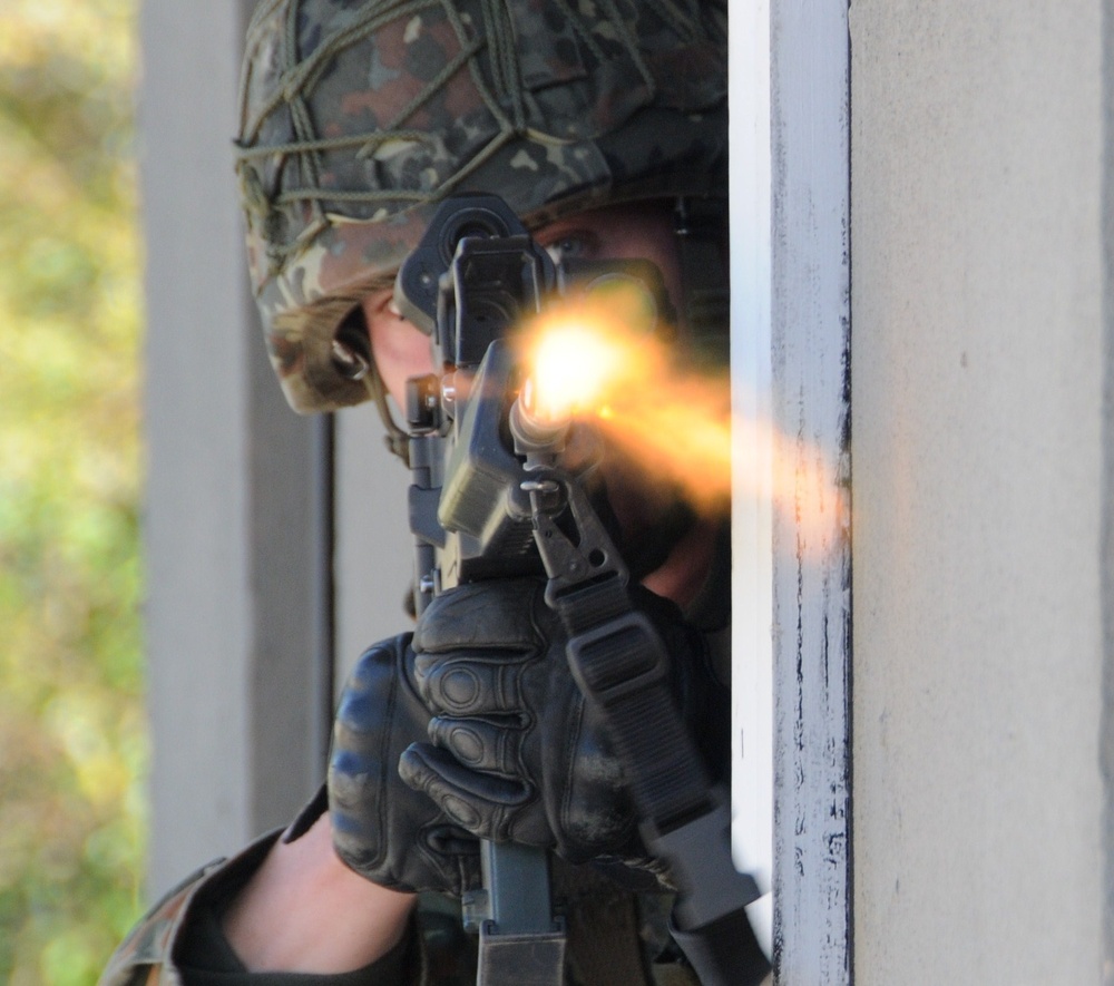 Bold Quest 2011 ongoing at Atterbury