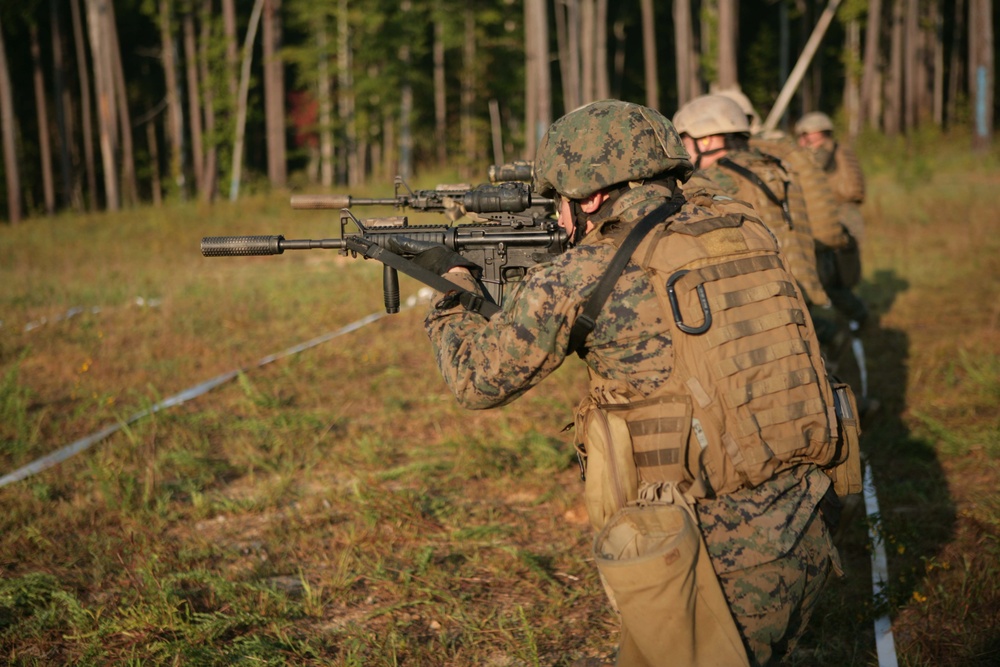 2D Reconnaissance Battalion live fire exercise