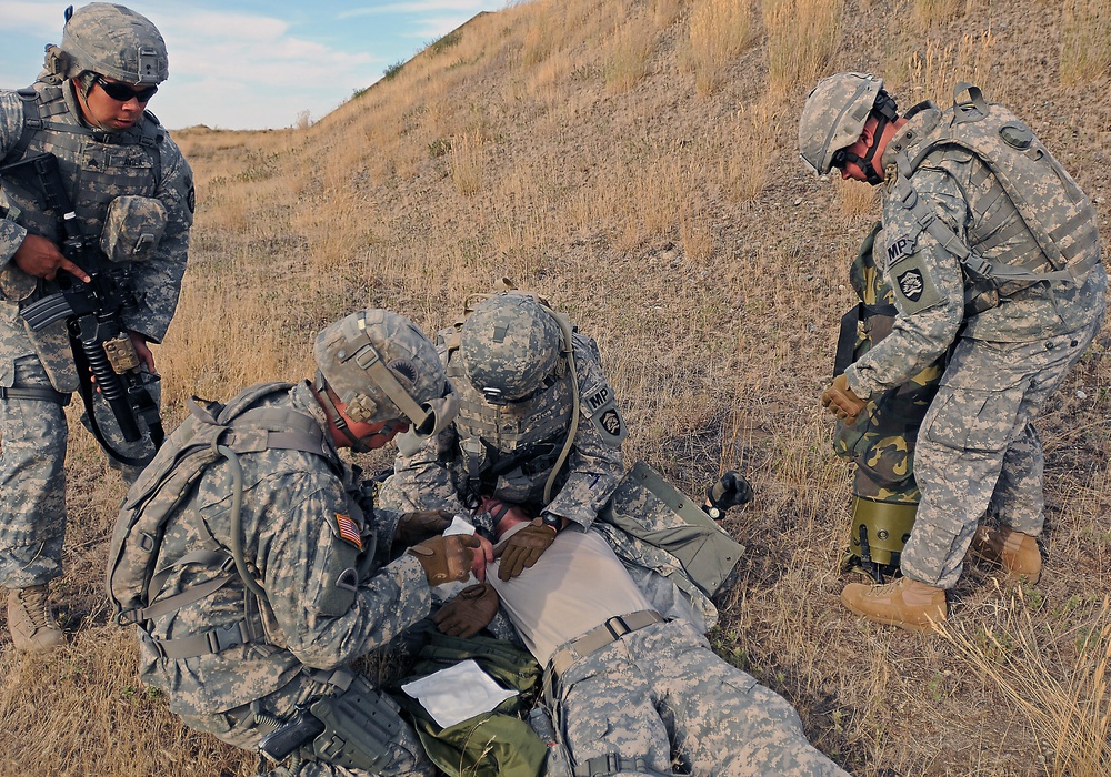 Oregon Army National Guard Military Police train for mobilization