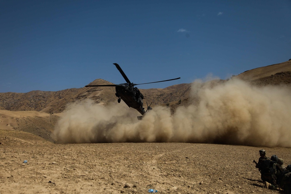 Clearing operation in Babakashan province