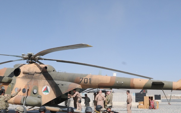 TF Thunder and ANCOP conduct a training air assault mission