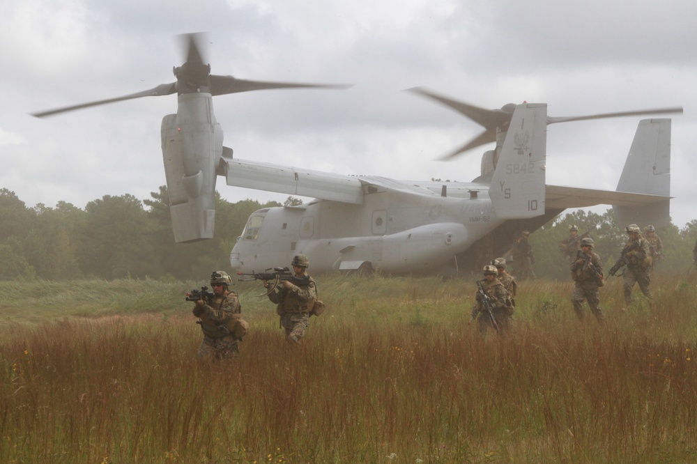 Marines train on assault operations at Fort Pickett