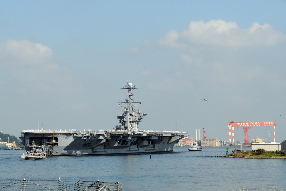 USS George Washington departs Yokosuka