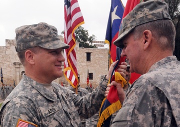 Houston-based brigade welcomes new commander