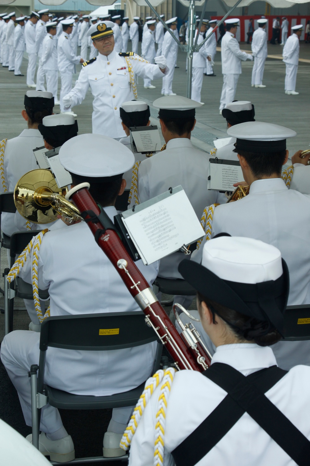 JMSDF flies through open house festival