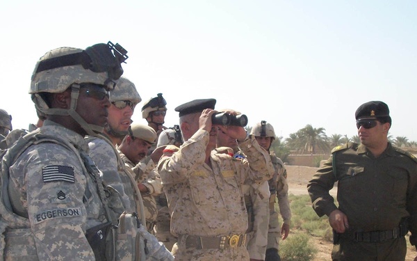 USF and ISF Soldiers and leaders observe mortar rounds