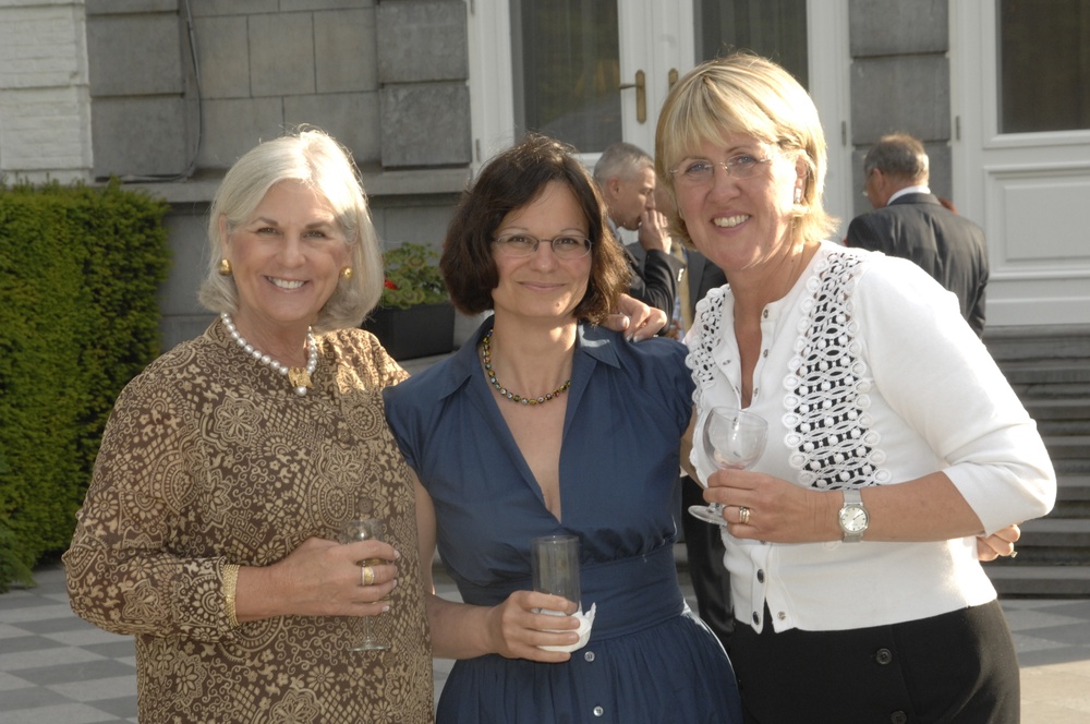 SACEUR hosts dinner for the NMRs'