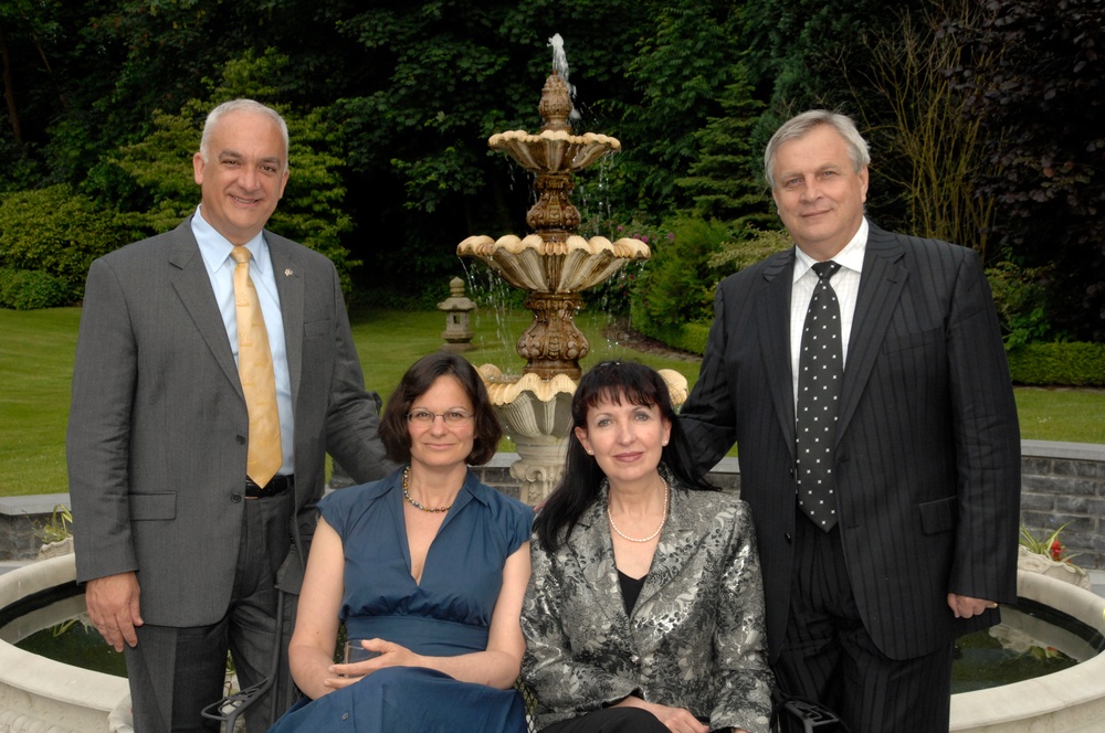 SACEUR hosts dinner for the NMRs'