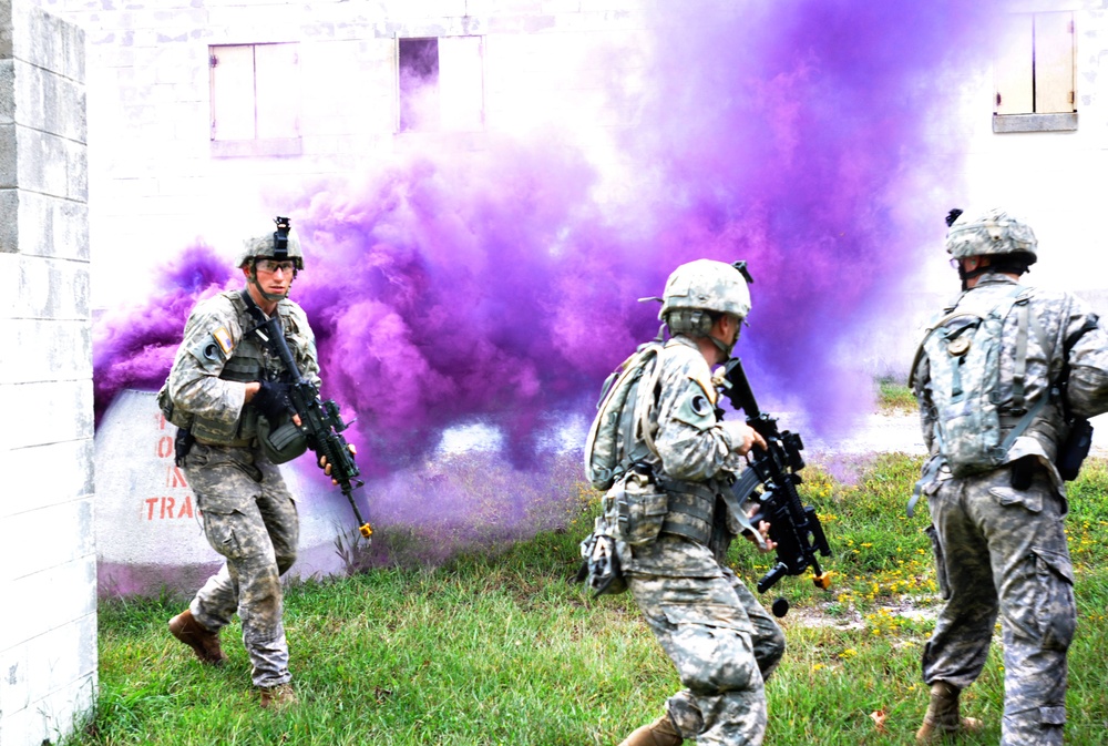 Virginia infantry battalion conducts urban ops