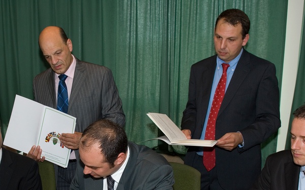 P60 FSA sign contract