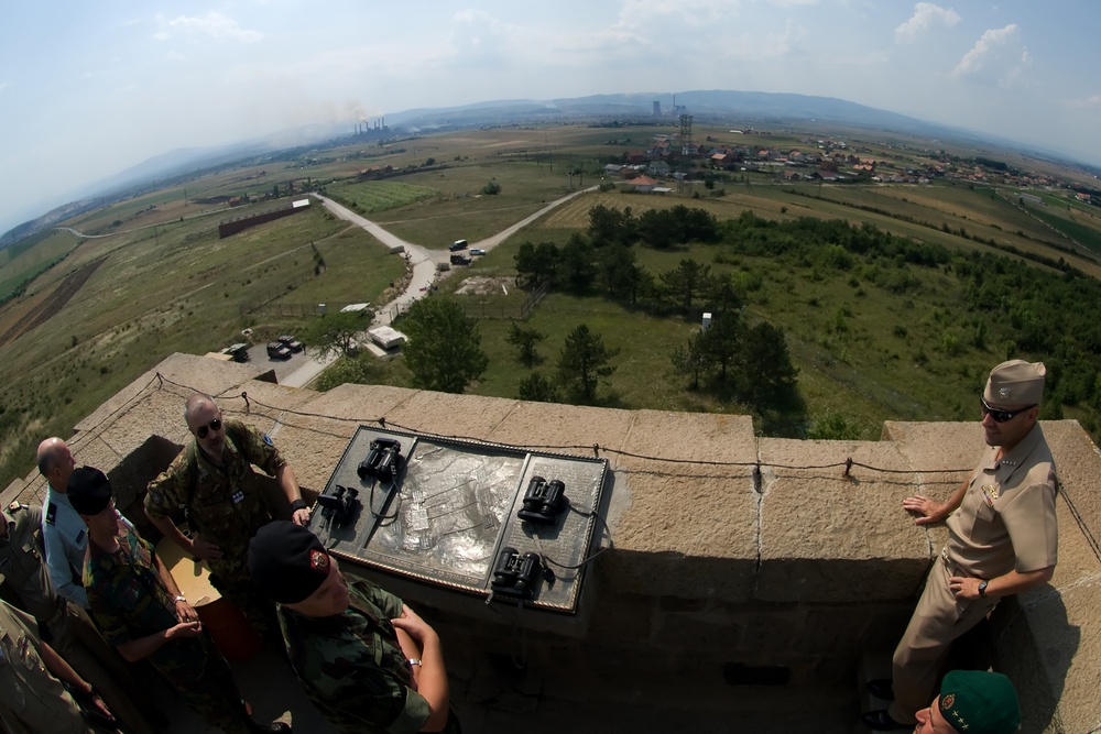 New SACEUR makes first visit to Kosovo